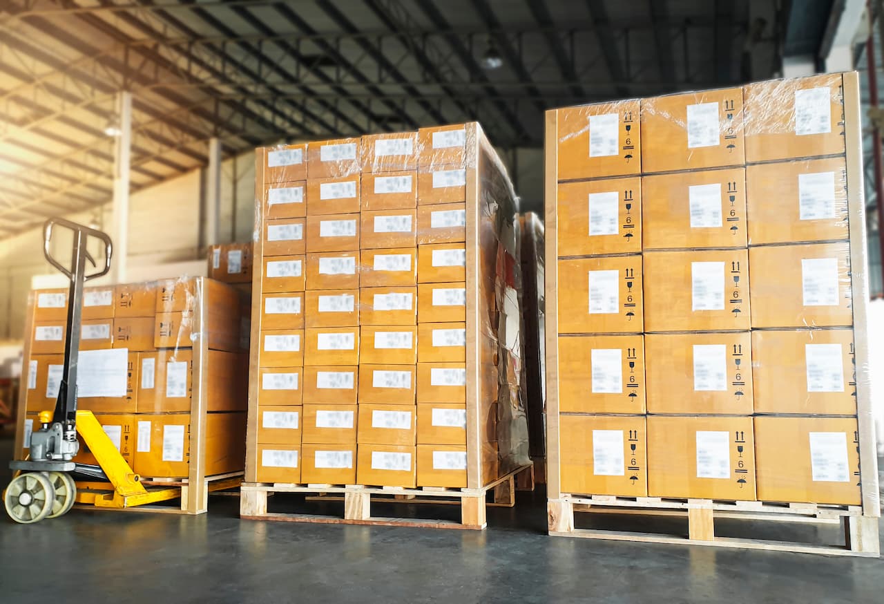 Caja protegida con esquineros de cartón PREMCO