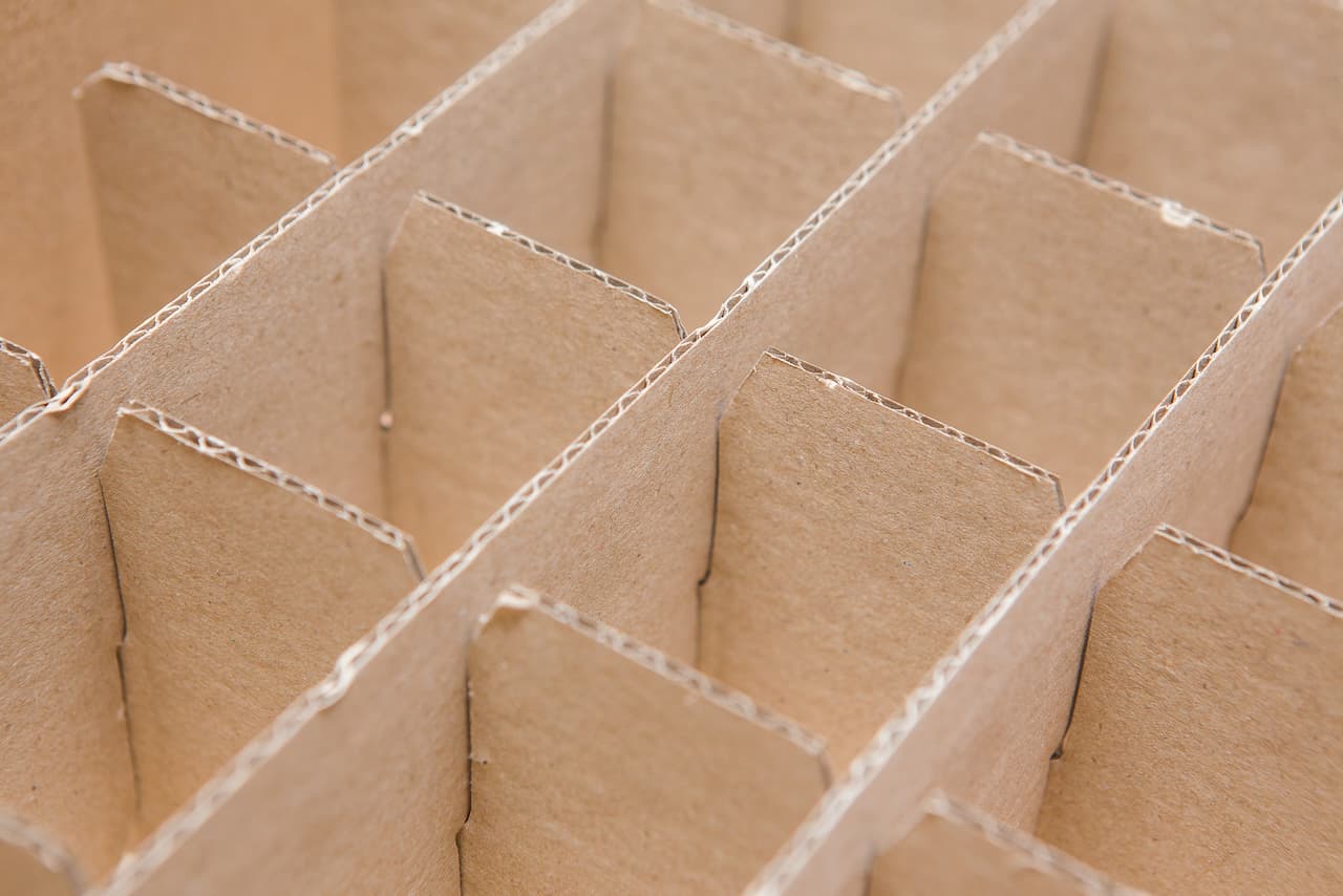 Separadores de productos hechos de cartón corrugado PREMCO
